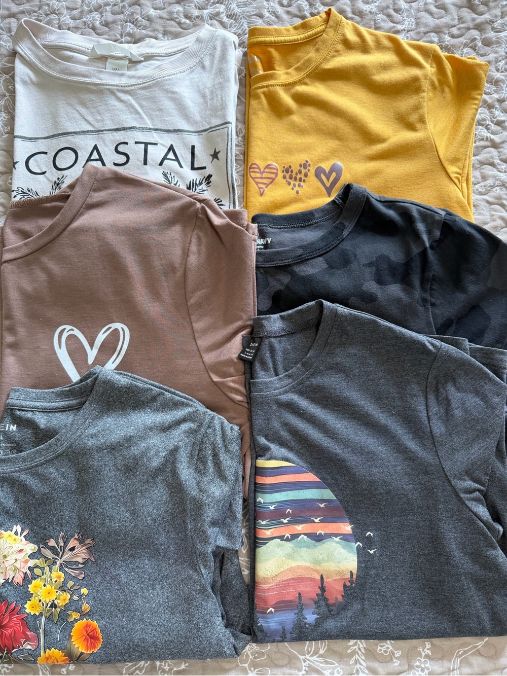 6 Assorted Women’s Graphic Tees-Shein, Old Navy, H&M
